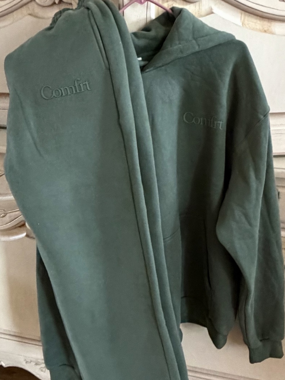 COMFRT NEW Men's Green Hoodie & Sweatpants Set ! Super Soft